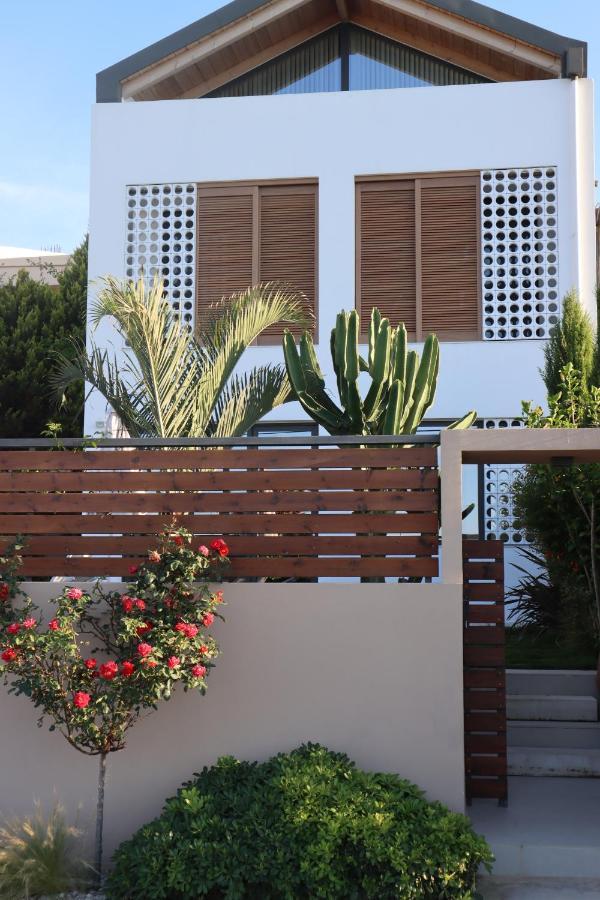 Fos Villa, A Luxe House With Private Heated Pool Galatas  Экстерьер фото